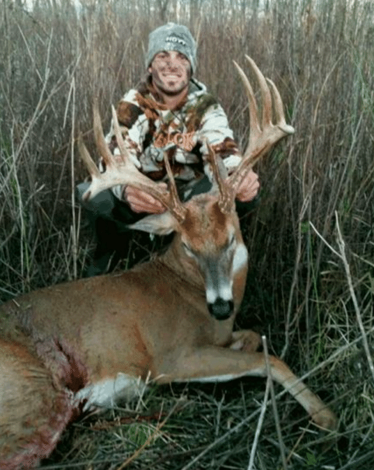 HUNCH LEADS LOUISIANA BOWHUNTER TO HARVEST MONSTROUS 170-CLASS BUCK ...